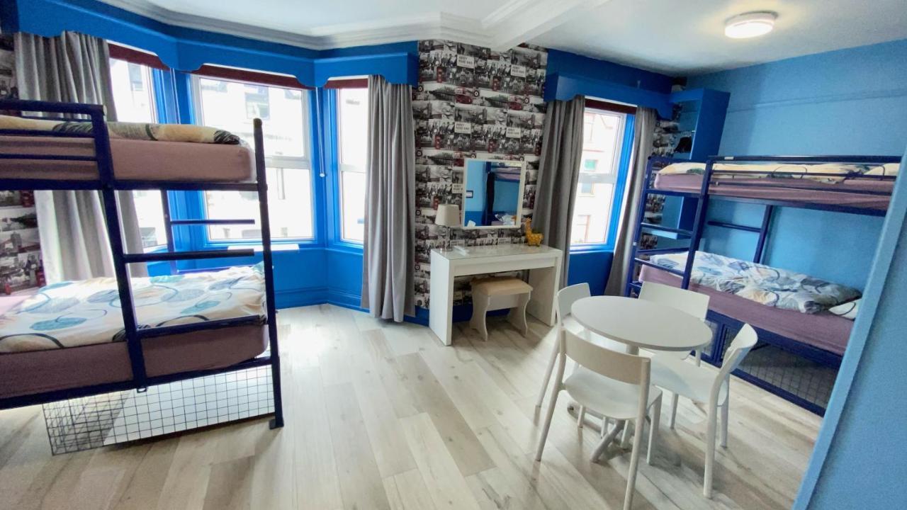 Portrush Holiday Hostel Guesthouse Екстериор снимка