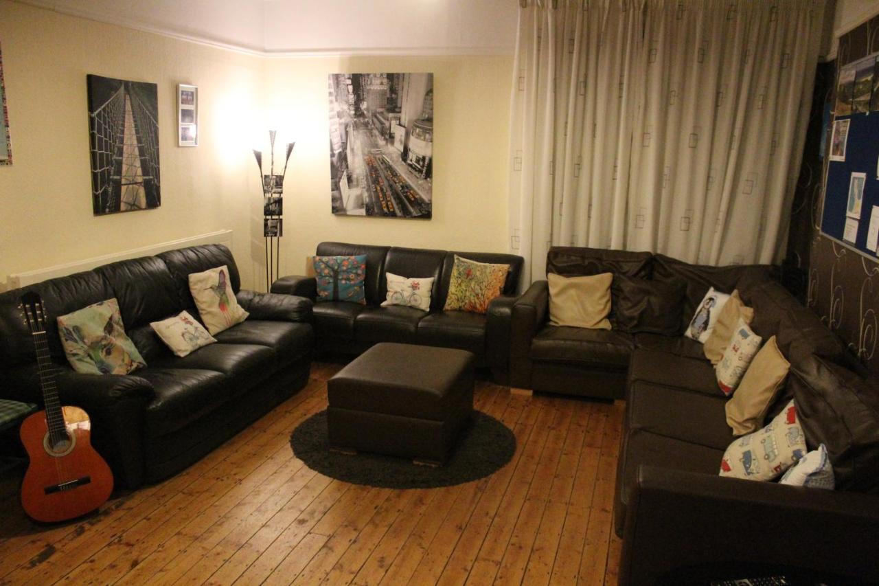 Portrush Holiday Hostel Guesthouse Екстериор снимка