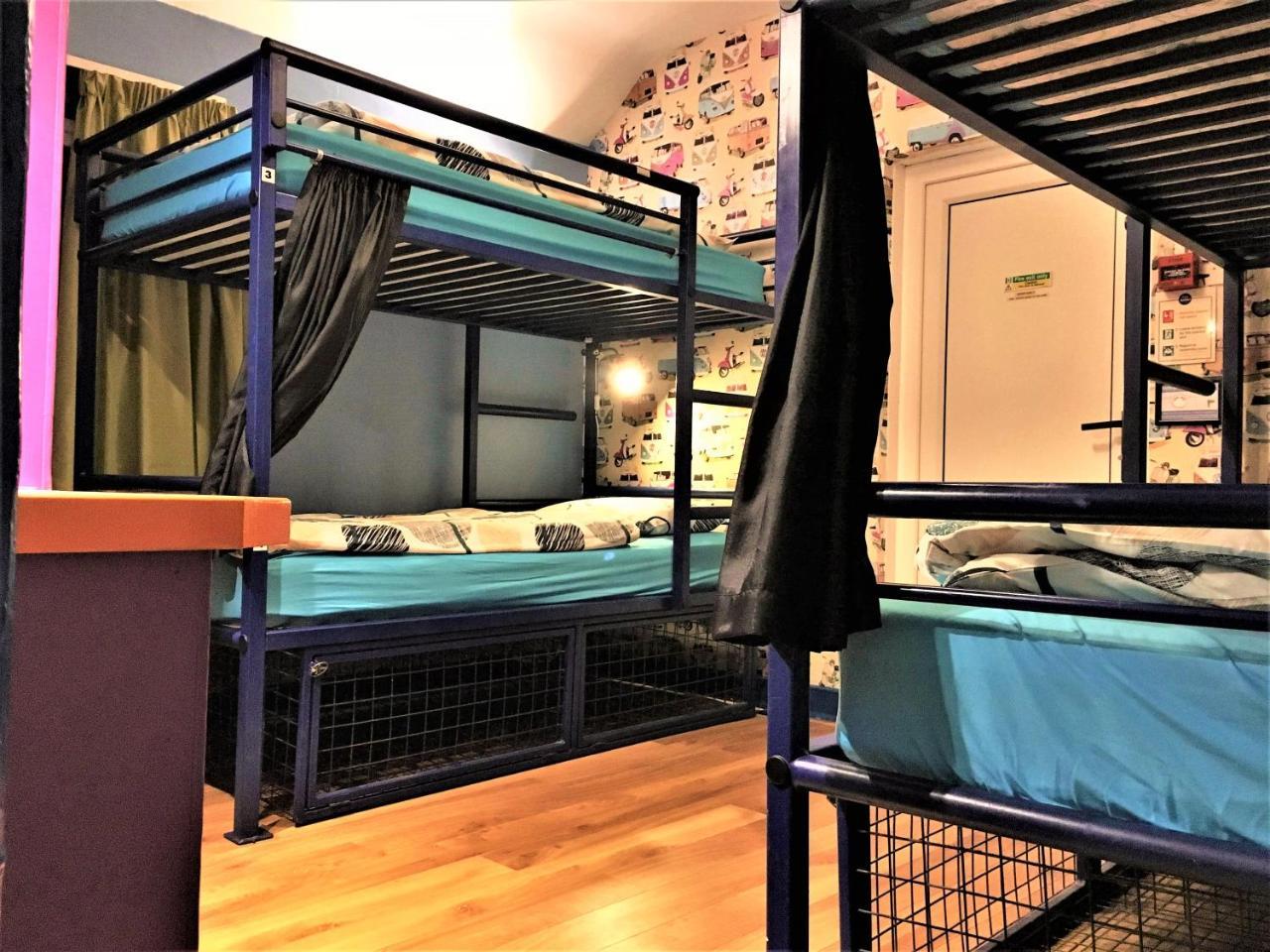 Portrush Holiday Hostel Guesthouse Екстериор снимка